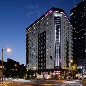 moxy-osaka-shin-umeda.hotels-osaka.net/