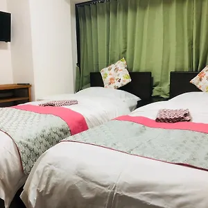 호텔 Greenhotel